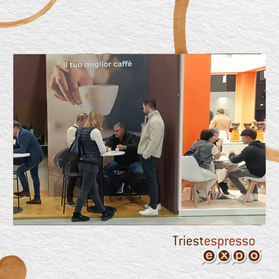 Meetings at the tables of a stand